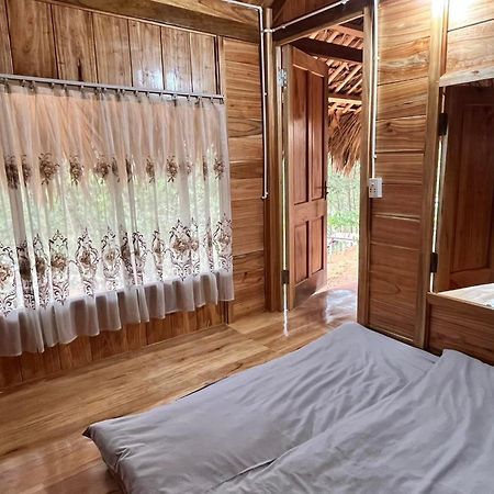Na Tue An-Homestay 81 Vo Van Kiet Tuyen Quang Kültér fotó